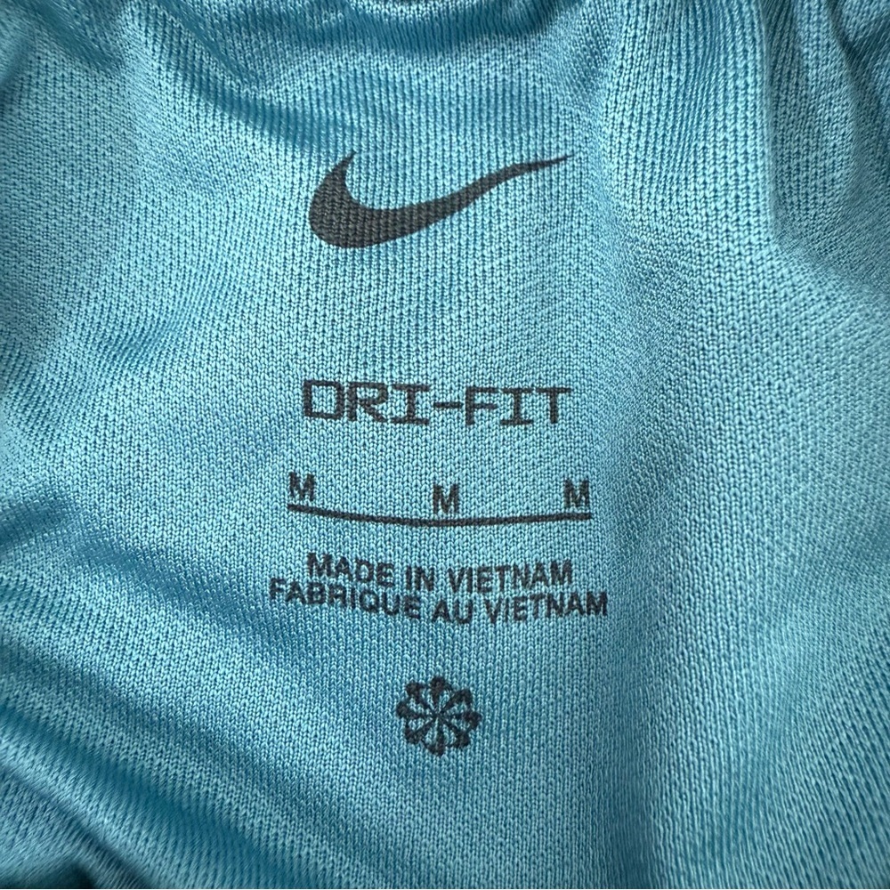 Women’s Nike Dri-Fit Tempo Lined Running Shorts Workout Athletic Size Medium - Picture 11 of 16